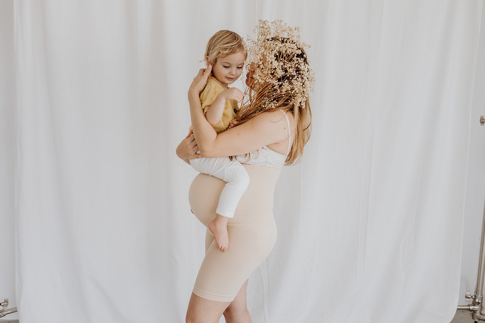 Postpartum recovery support wear shorts - Bubba Bump