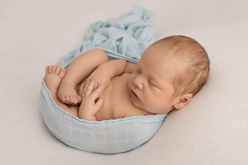 Deep Blue Sea Organic Bamboo Muslin Wrap - Bubba Bump