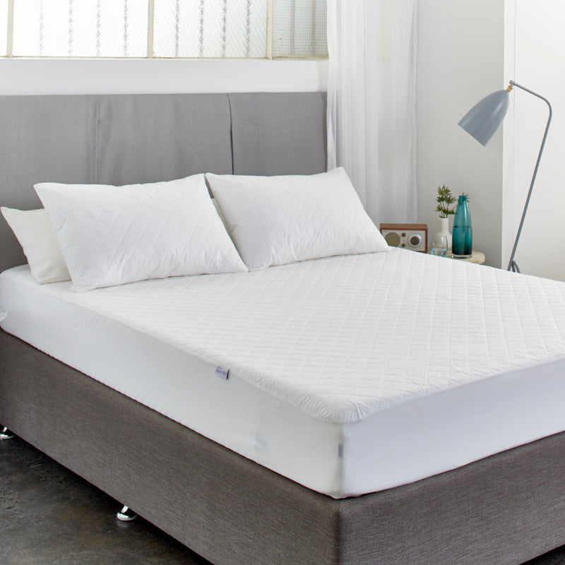 Quillette Cotton Quilted Mattress Protectors