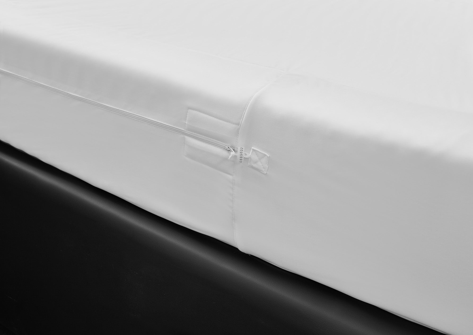 KEEPING CONTAINED CARE PTY LTD