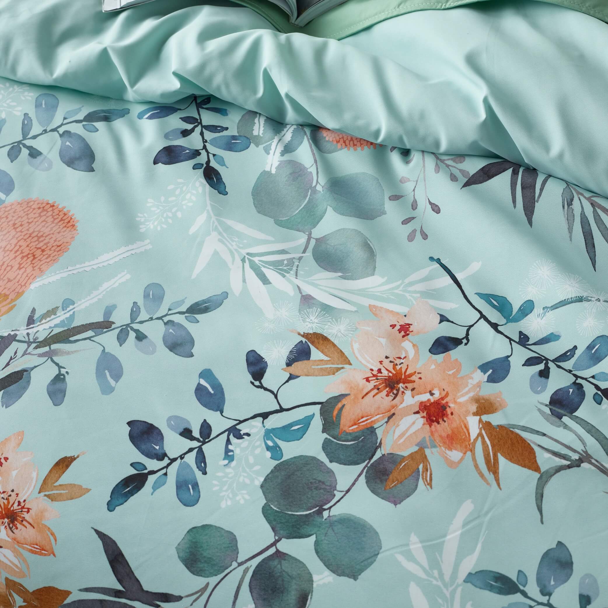 Native blue stylish incontinence quilt cover set