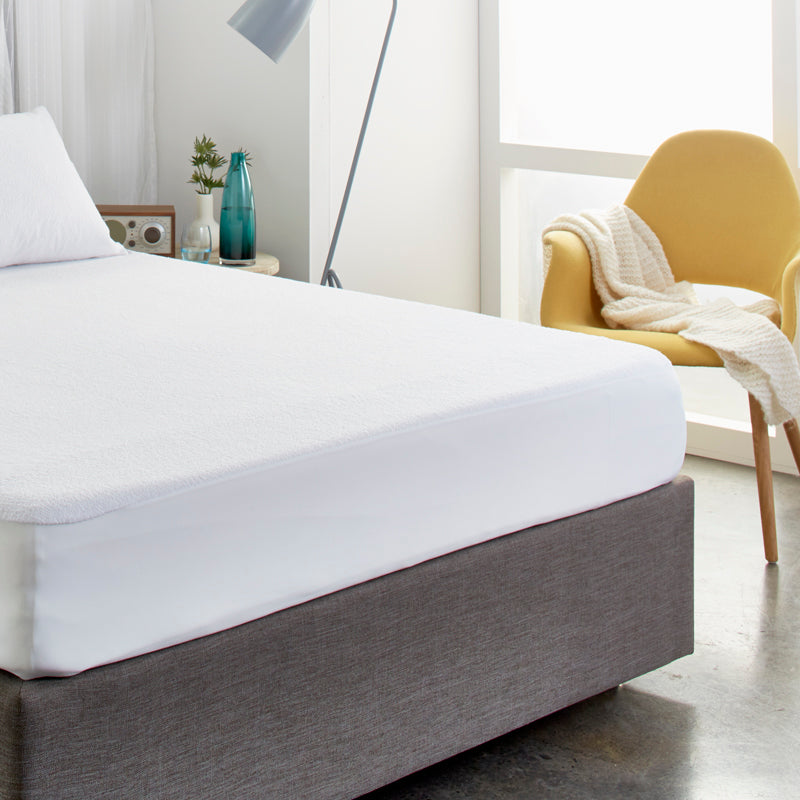 Protect-A-Bed Comfortshield Deluxe Mattress Protector - All Sizes