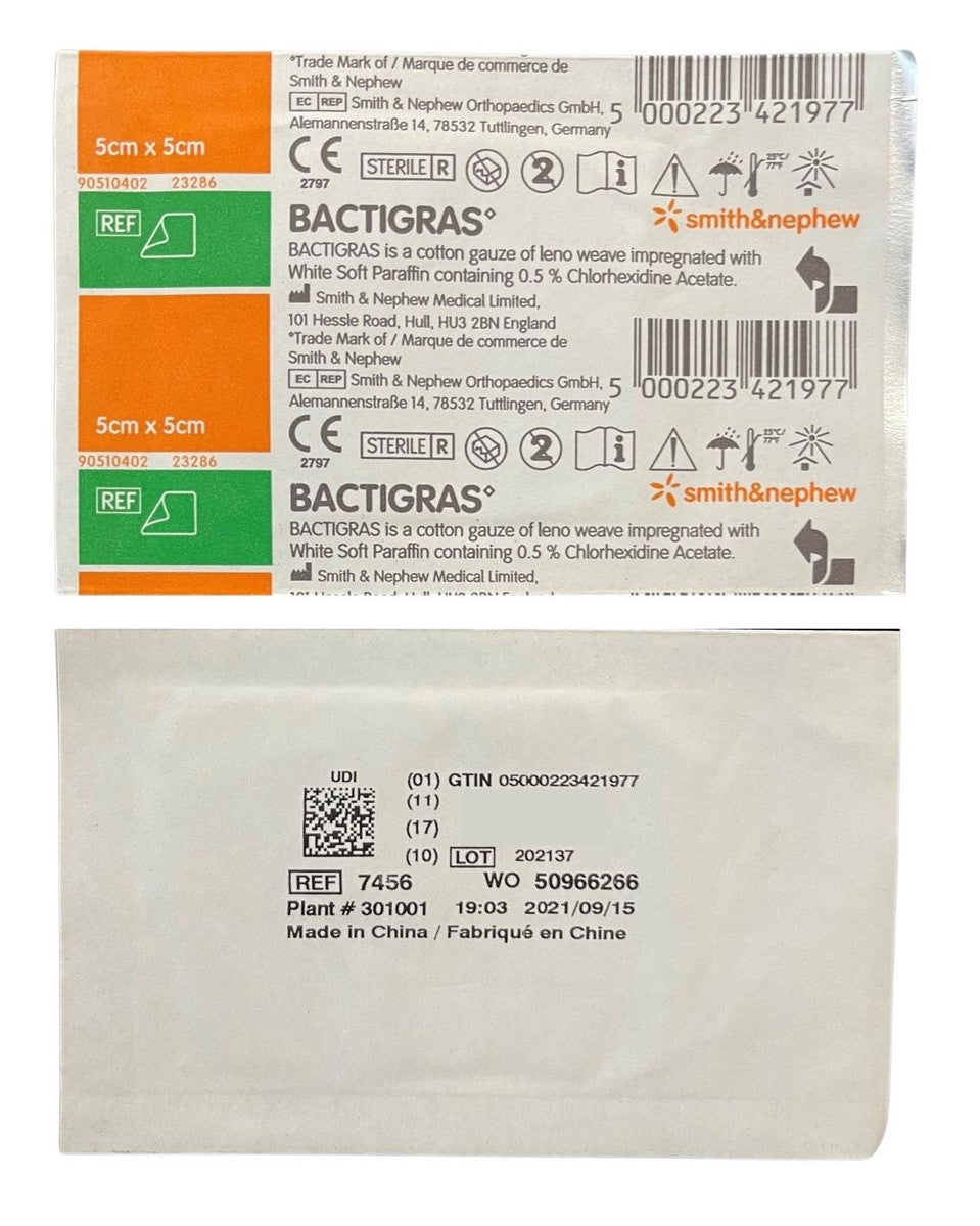Smith & Nephew Bactigras Antiseptic Gauze Dressing (5cmx5cm / 10cmx10cm / 15cmx20cm)