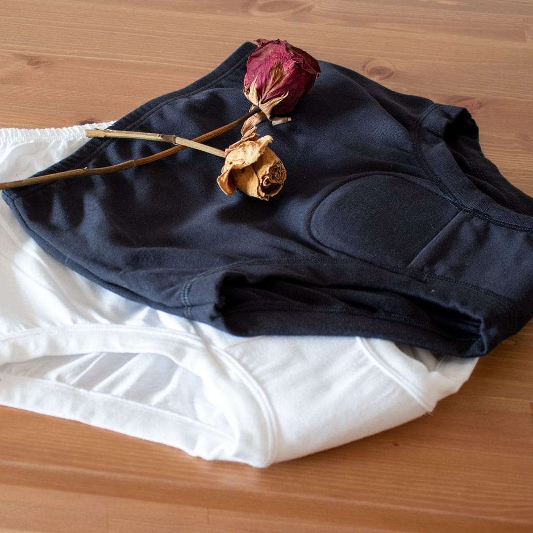 Night N Day | Women's BONDS Cottontail Full-brief with incontinence pad