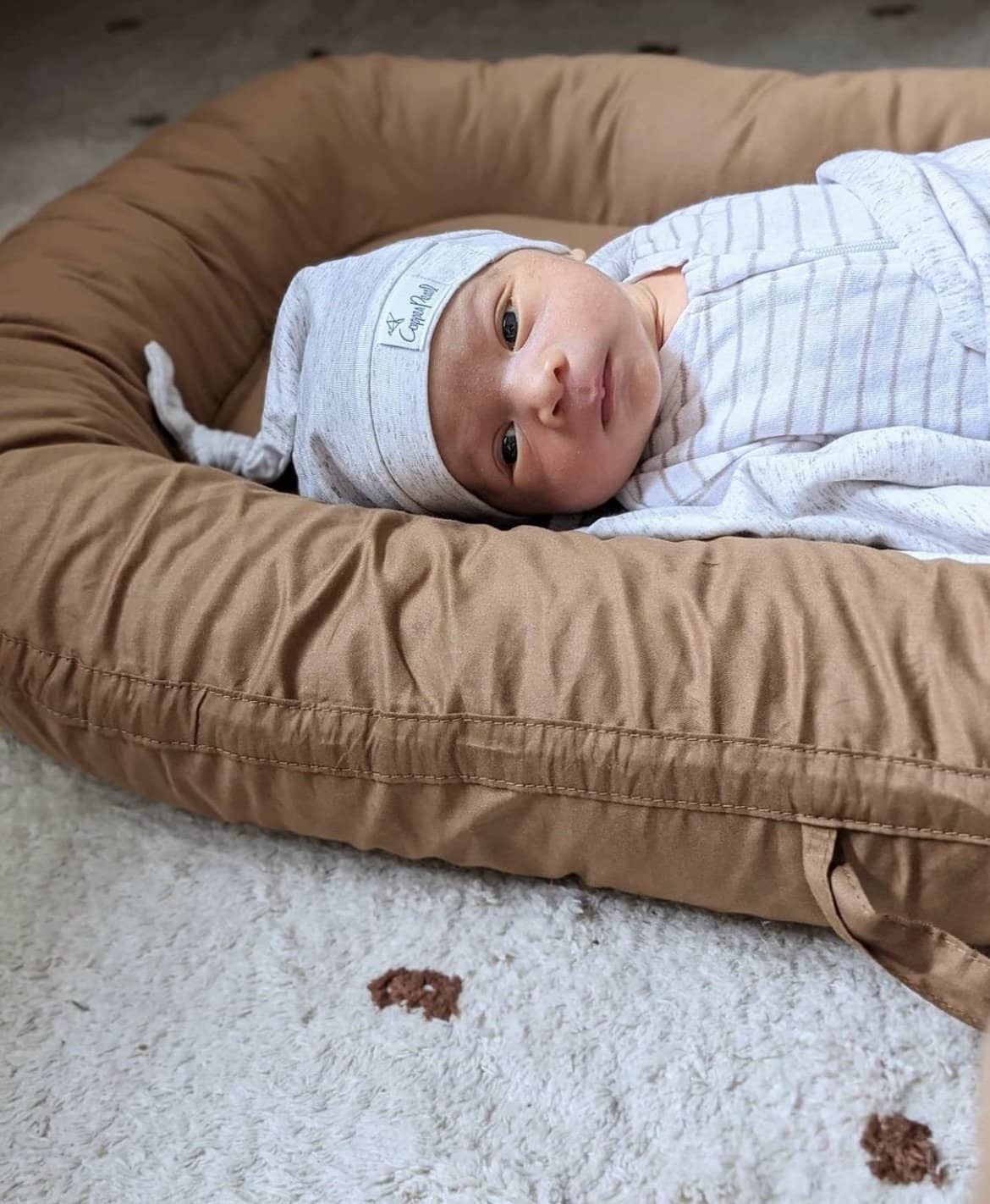 Bronze Organic Baby Lounge - Bubba Bump