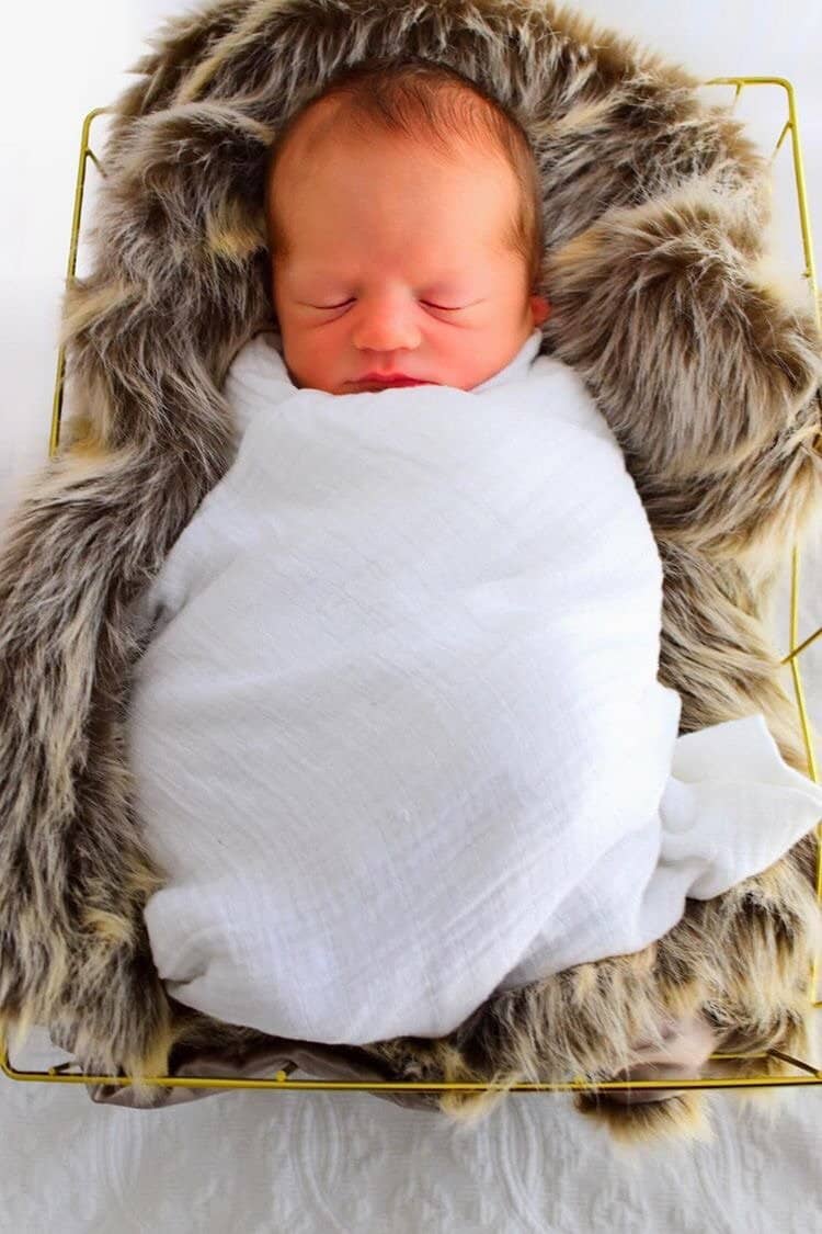 Ivory Bamboo Muslin Wrap - Bubba Bump