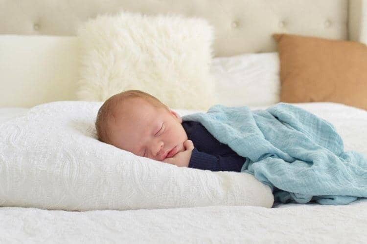 Deep Blue Sea Organic Bamboo Muslin Wrap - Bubba Bump